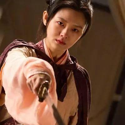 大S主动致电周迅想要出演《如懿传》，却因招风耳和二胎没能如愿 - 360娱乐，你开心就好