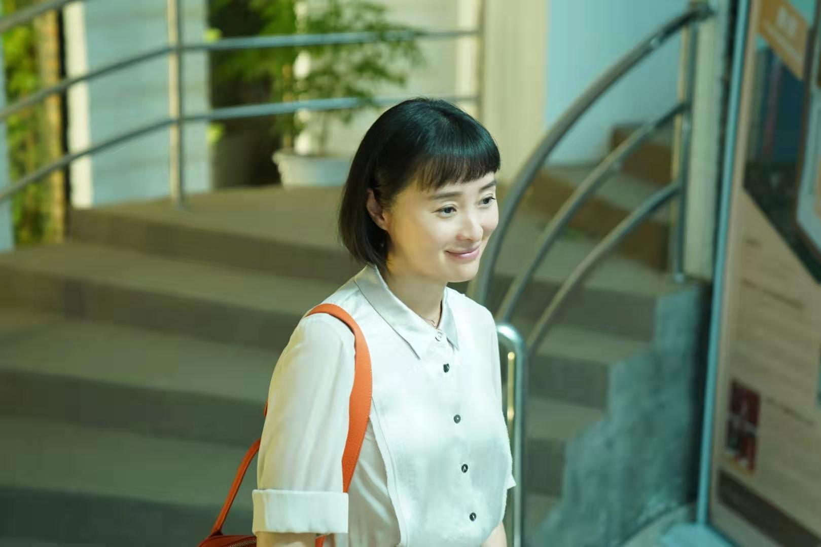 吴越无缝切换两档热播剧 实力演绎剧抛脸