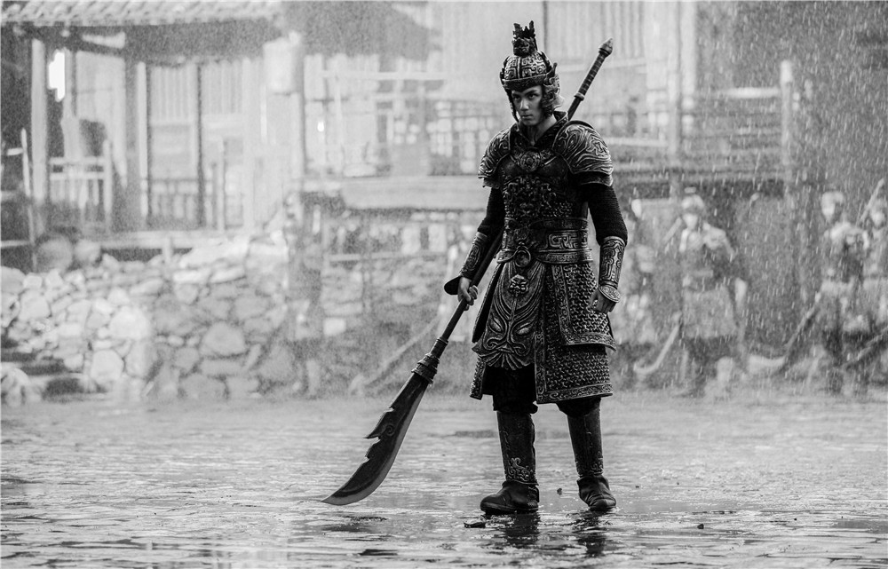 吴磊电影新作影今日上映少年武将身披铠甲护家国