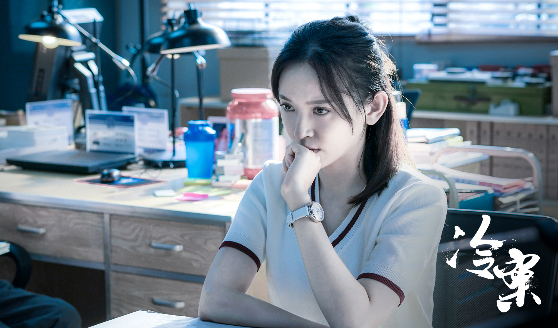 胡歌王凯联合打call冷案收官口碑利好引领刑侦剧新方向